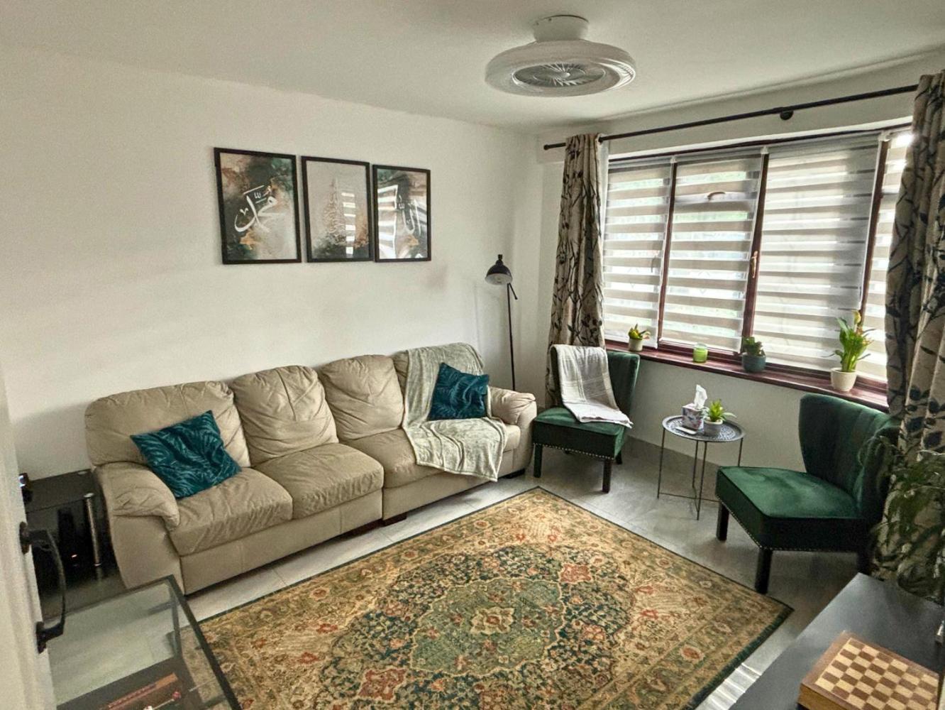 Charming And Cosy London Home, Garden, Parking & Family Fun Mitcham Dış mekan fotoğraf